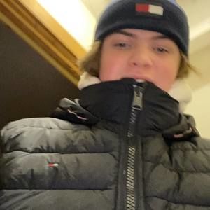 Meet your Posher, Josh